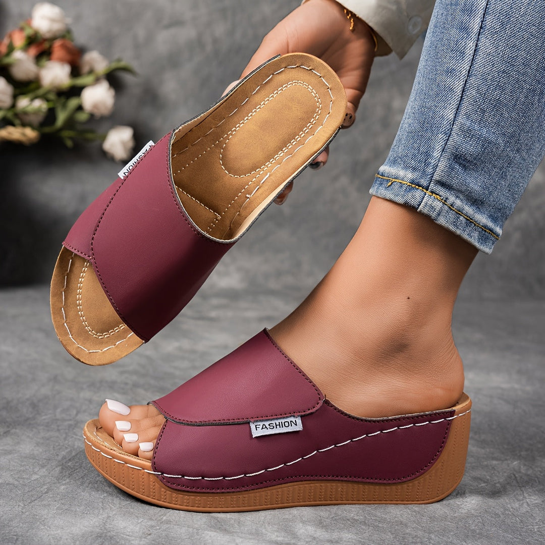 Chantal – Easy Elegance Slip-On Sandals | Red / 5 | Toronty Ottawa