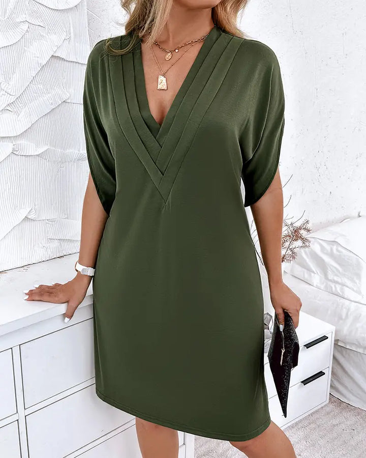 Nadine – Effortless V-Neck Everyday Dress | Green / S | Toronty Ottawa