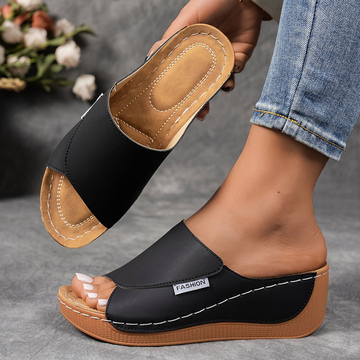 Chantal – Easy Elegance Slip-On Sandals | Black / 5 | Toronty Ottawa