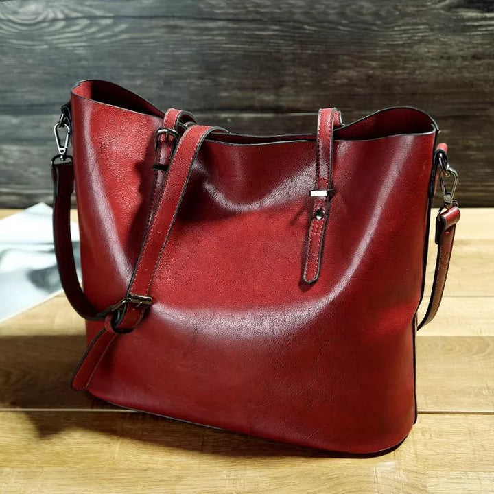 Clara® | Vintage Leather Handbag | Red | Toronty Ottawa