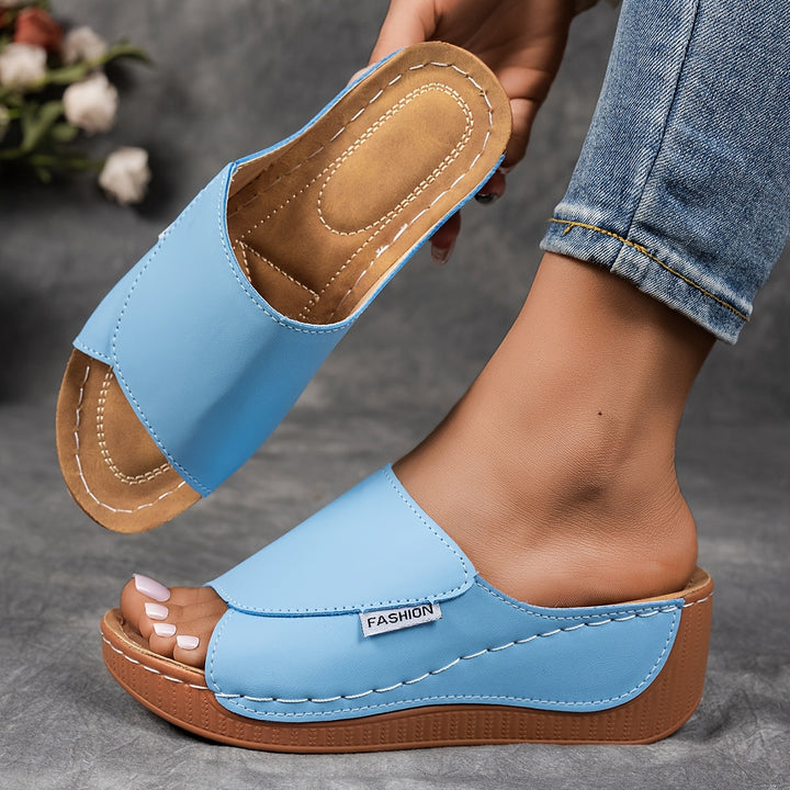 Chantal – Easy Elegance Slip-On Sandals | White / 5 | Toronty Ottawa