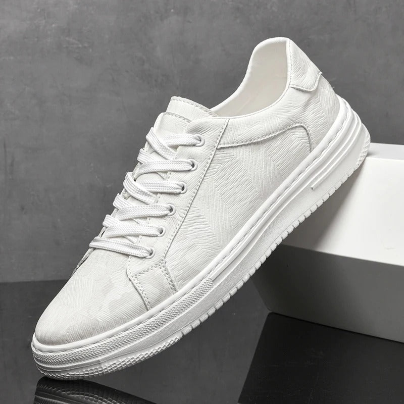 Belmont Classic Sneaker | White / 6 | Toronty Ottawa