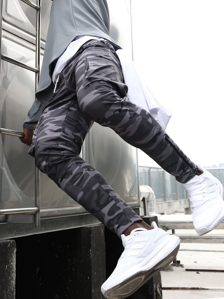 Essent | All Season Tactical Cargo Jogger