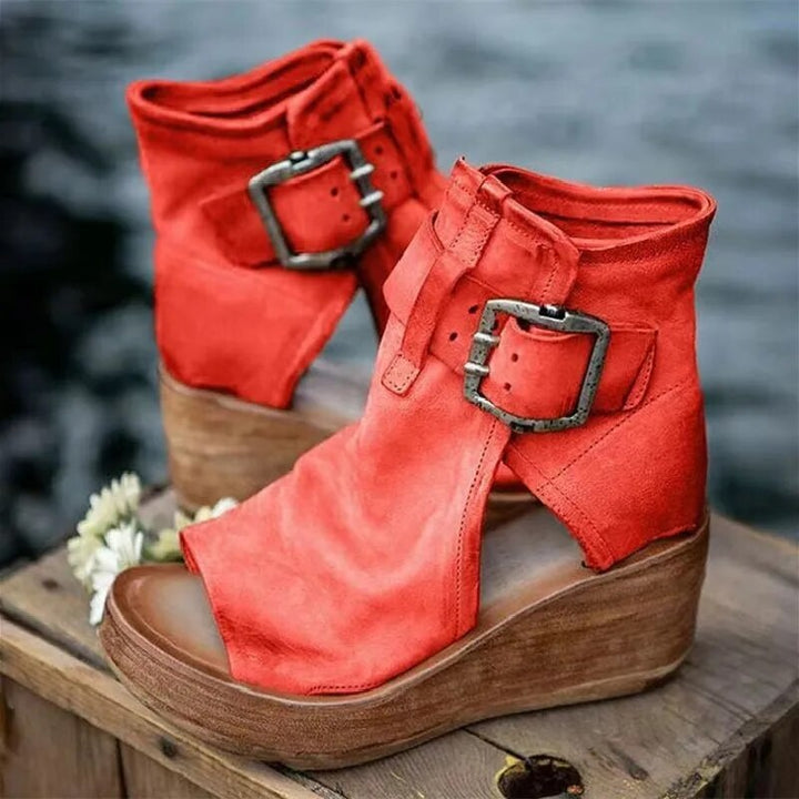 FerraLuxe Buckled Suede Boots | Red / 4 | Toronty Ottawa