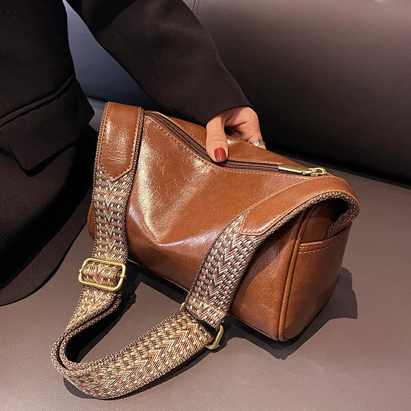 Trine® | Vintage Luxe Crossbody bag | Black | Toronty Ottawa
