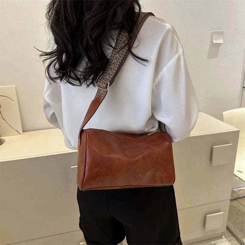 Trine® | Vintage Luxe Crossbody bag | Black | Toronty Ottawa