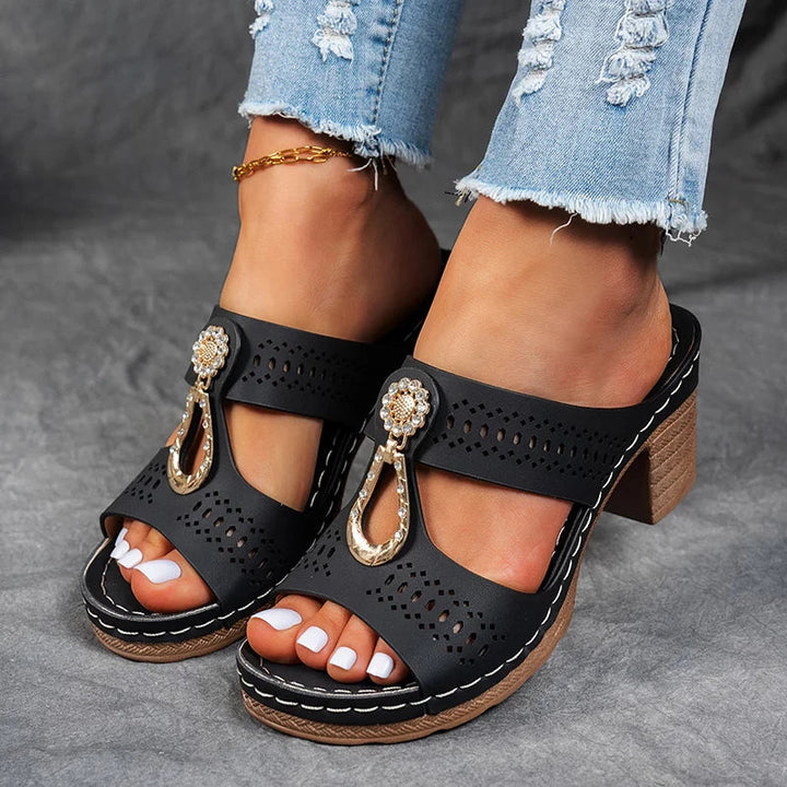 VivaraLift™ Orthopedic Elegance Sandals | Black / 5 | Toronty Ottawa