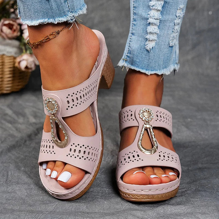VivaraLift™ Orthopedic Elegance Sandals | Black / 5 | Toronty Ottawa