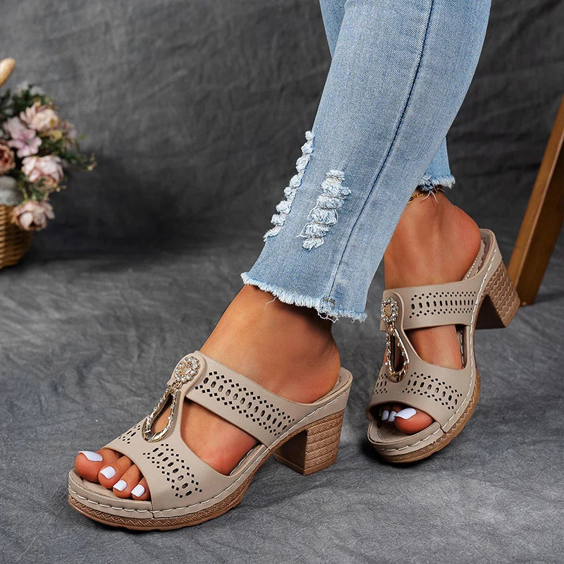 VivaraLift™ Orthopedic Elegance Sandals | Black / 5 | Toronty Ottawa