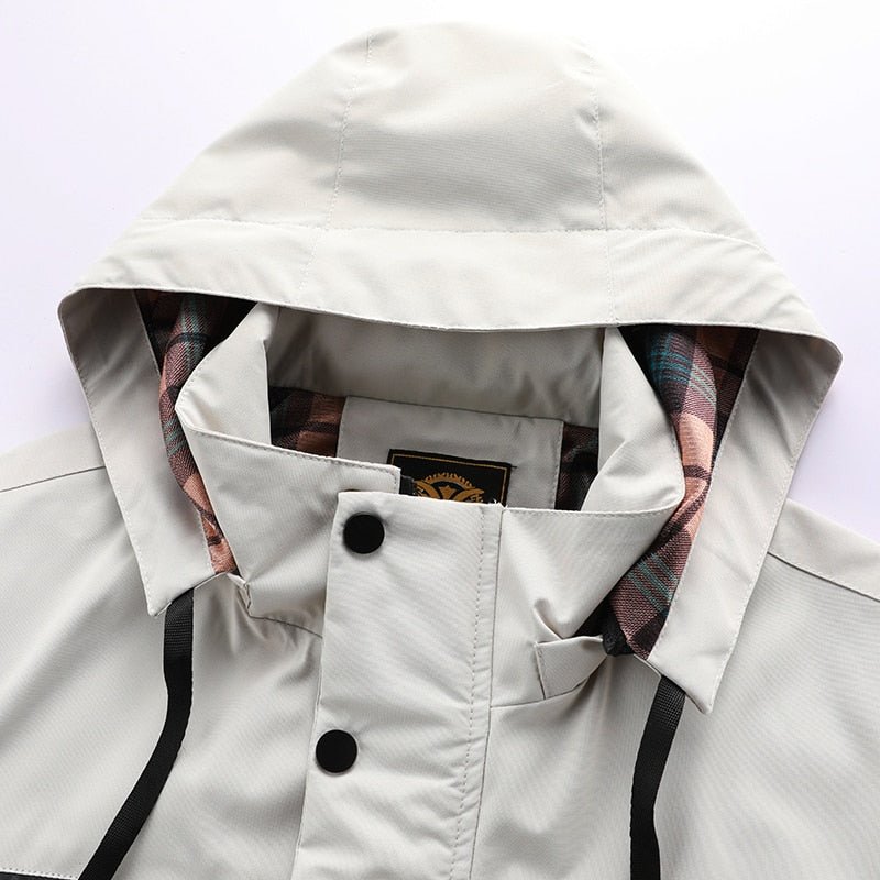 Leo | Winter Jacket Explorer