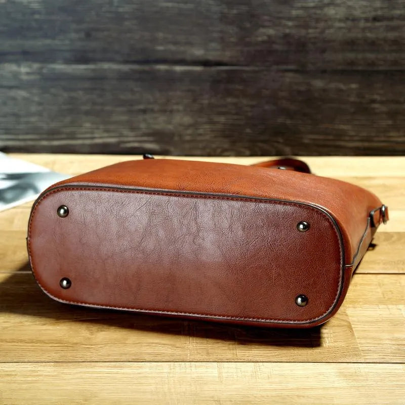 Clara® | Vintage Leather Handbag | Wine Red | Toronty Ottawa