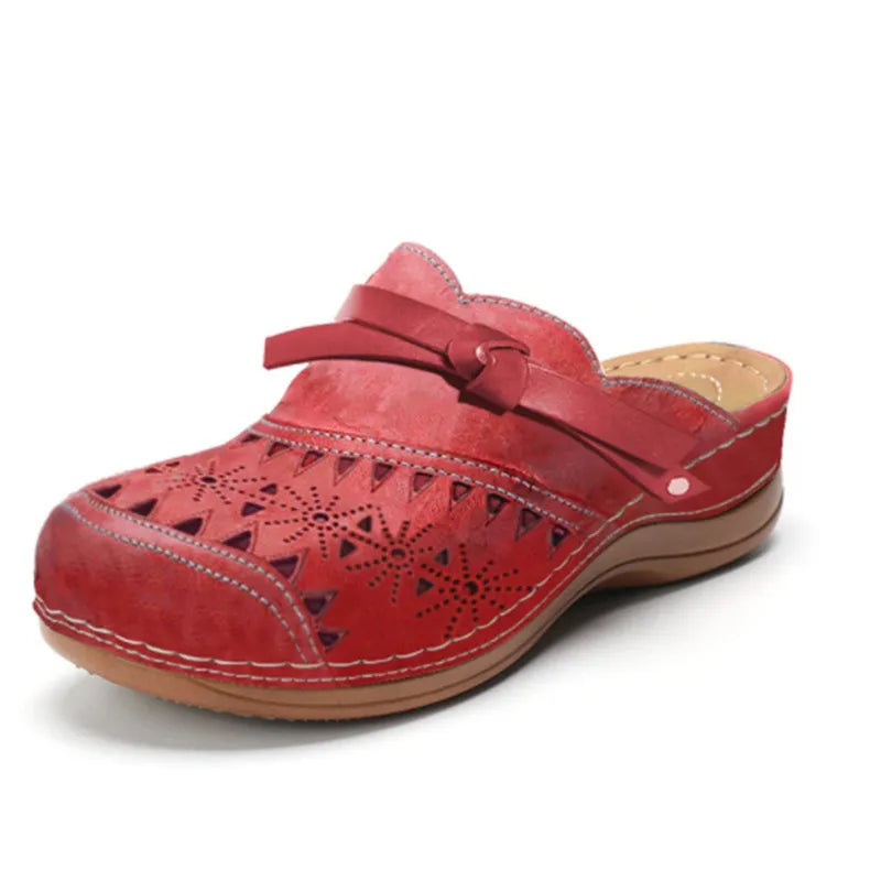 Danielle – Everyday Support Clogs | Red / 4 | Toronty Ottawa