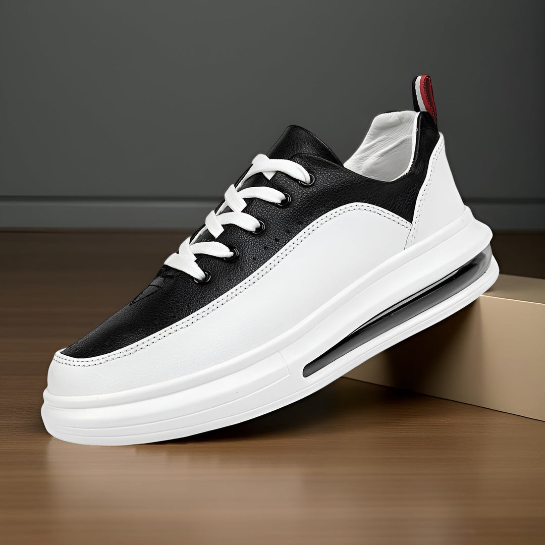 UrbanPulse™ AirWave Sneakers | Black/White / 5 | Toronty Ottawa