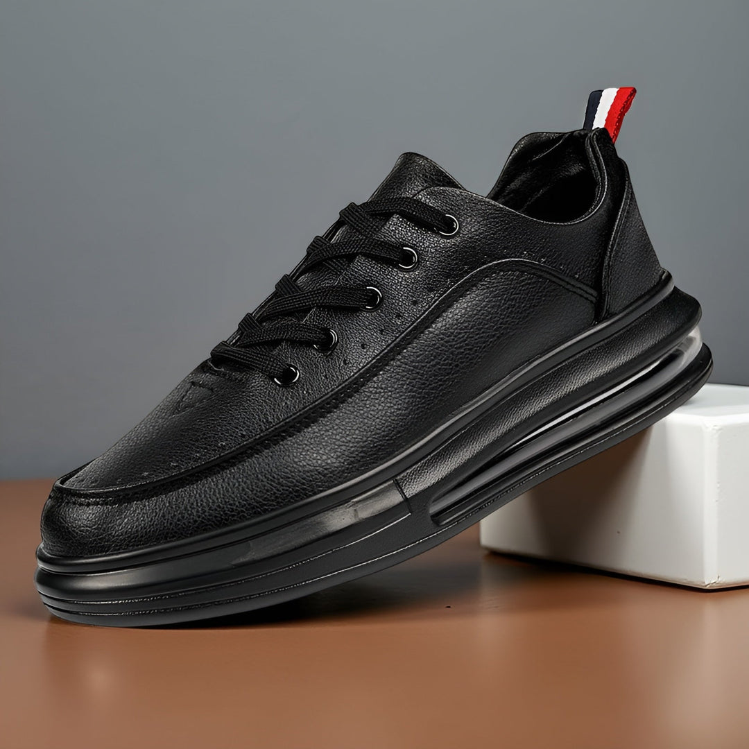 UrbanPulse™ AirWave Sneakers | Black / 5 | Toronty Ottawa