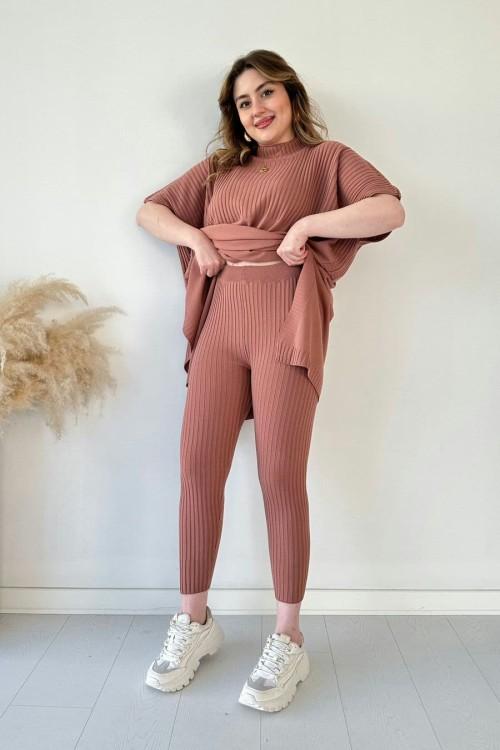 Comfy | Women's two-piece stretch knit set