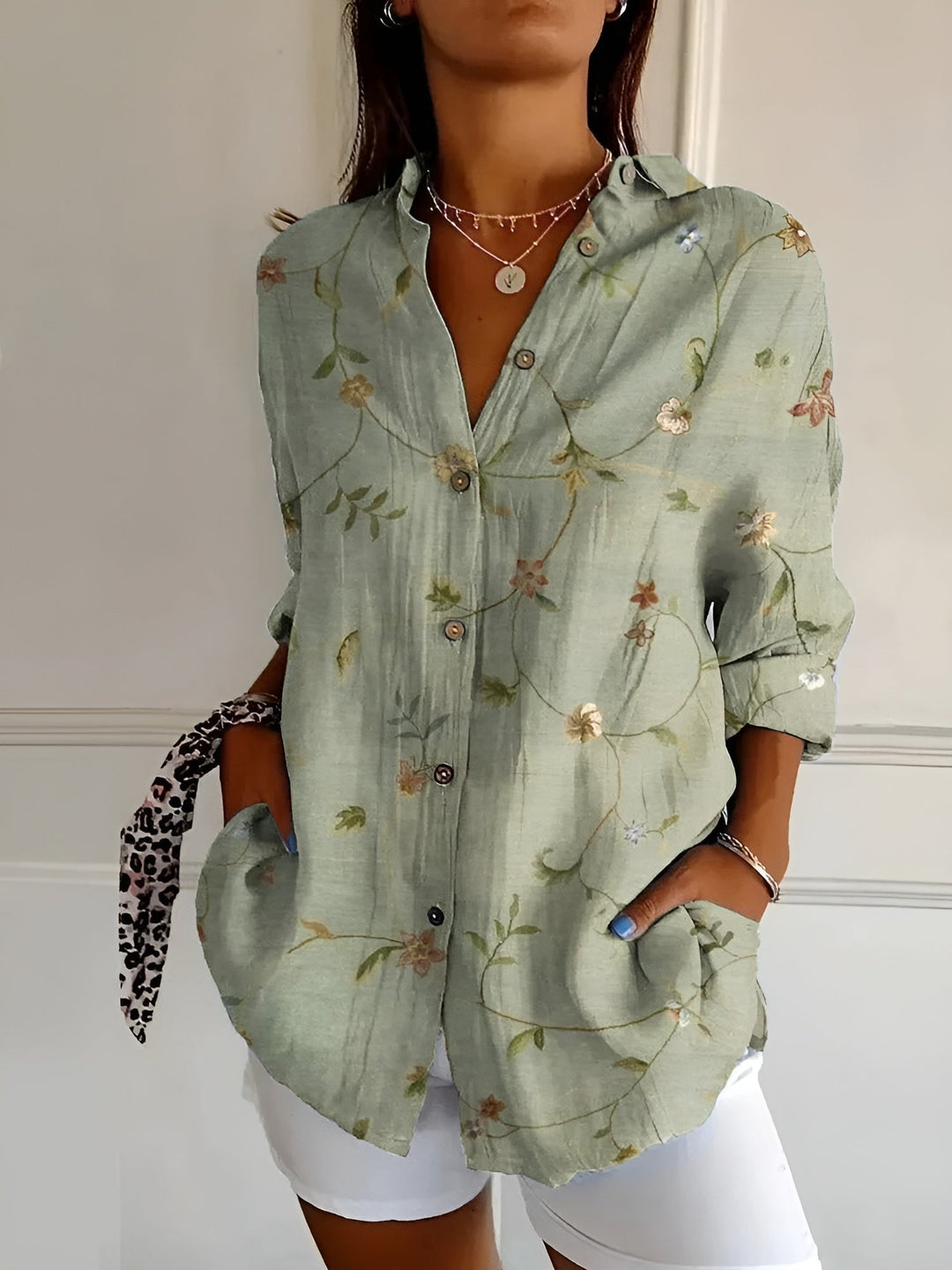 Julia – Soft Bloom Everyday Blouse | Green / S | Toronty Ottawa